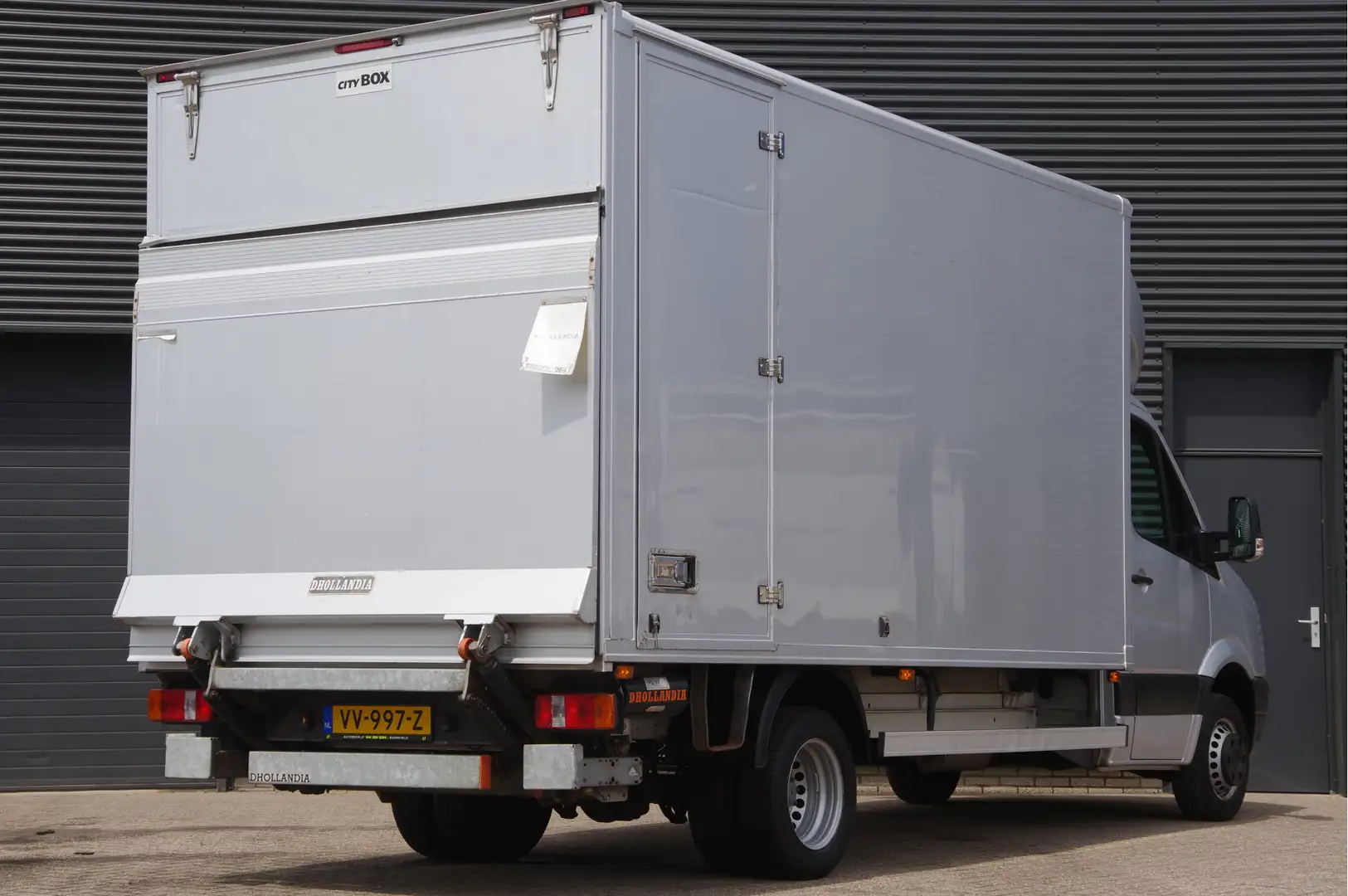 Volkswagen Crafter 35 2.0 TDI BAKWAGEN, LAADKLEP, 165PK, DUBBEL LUCHT Zilver - 2