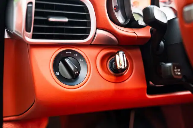 Porsche 911 view 10