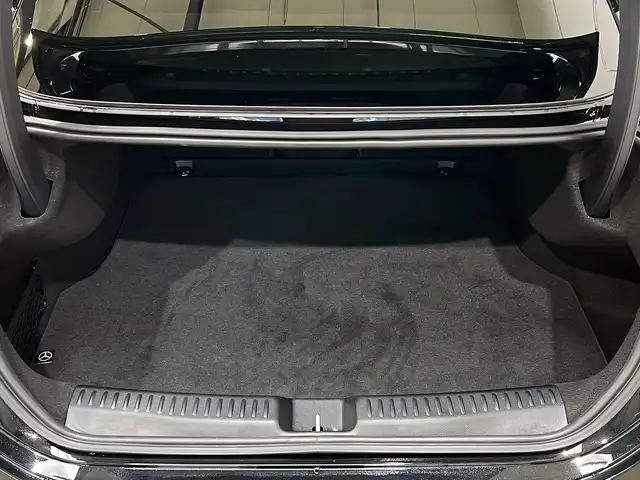 Mercedes-Benz CLA view 6