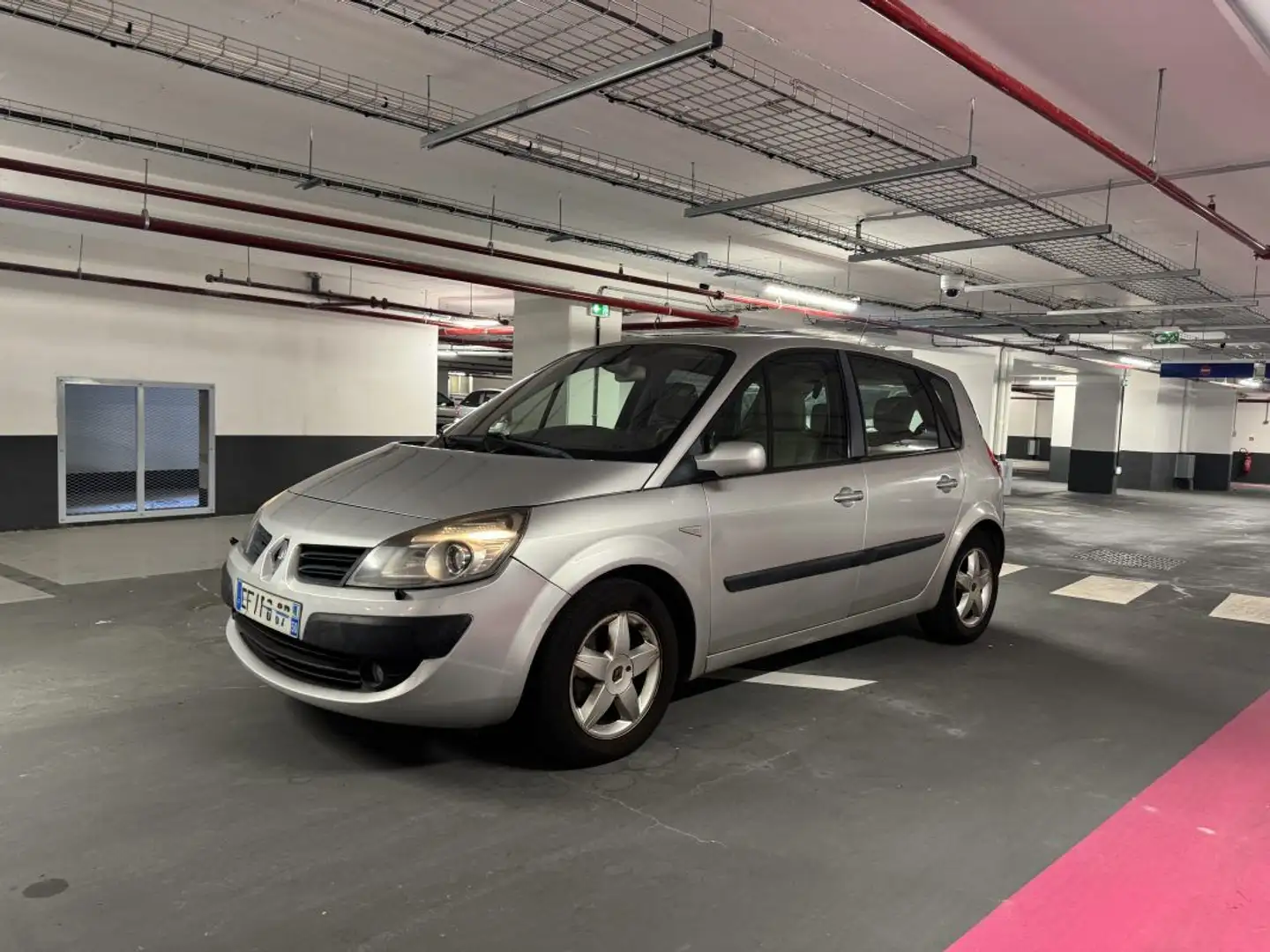 Renault Scenic EXPRESSION 1.9DCI 130 Gris - 1