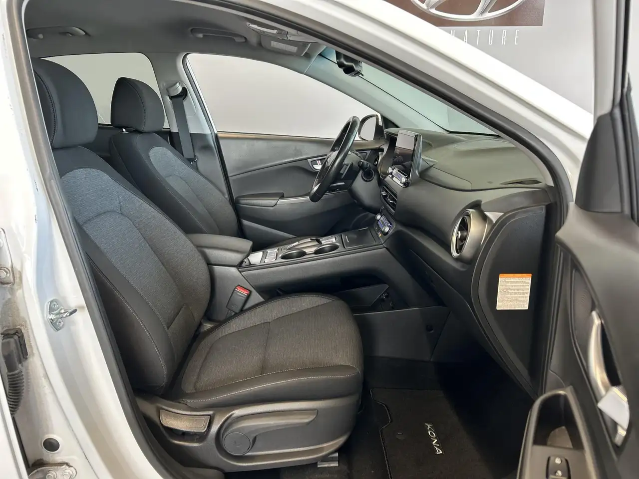 Hyundai KONA photo Hyundai KONA