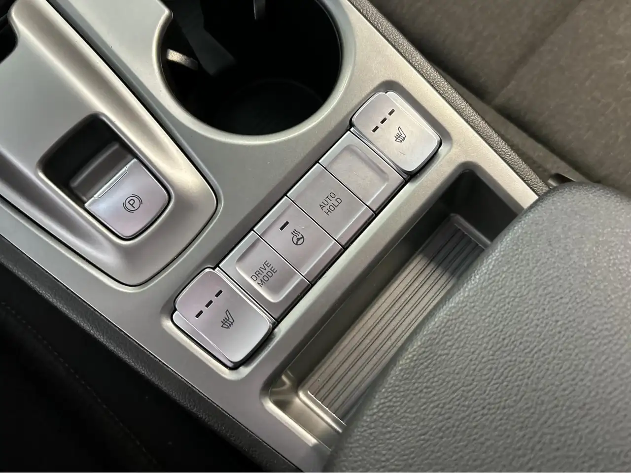 Hyundai KONA photo Hyundai KONA