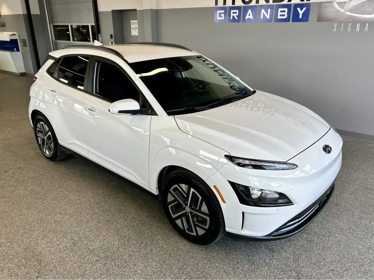 Hyundai KONA photo Hyundai KONA