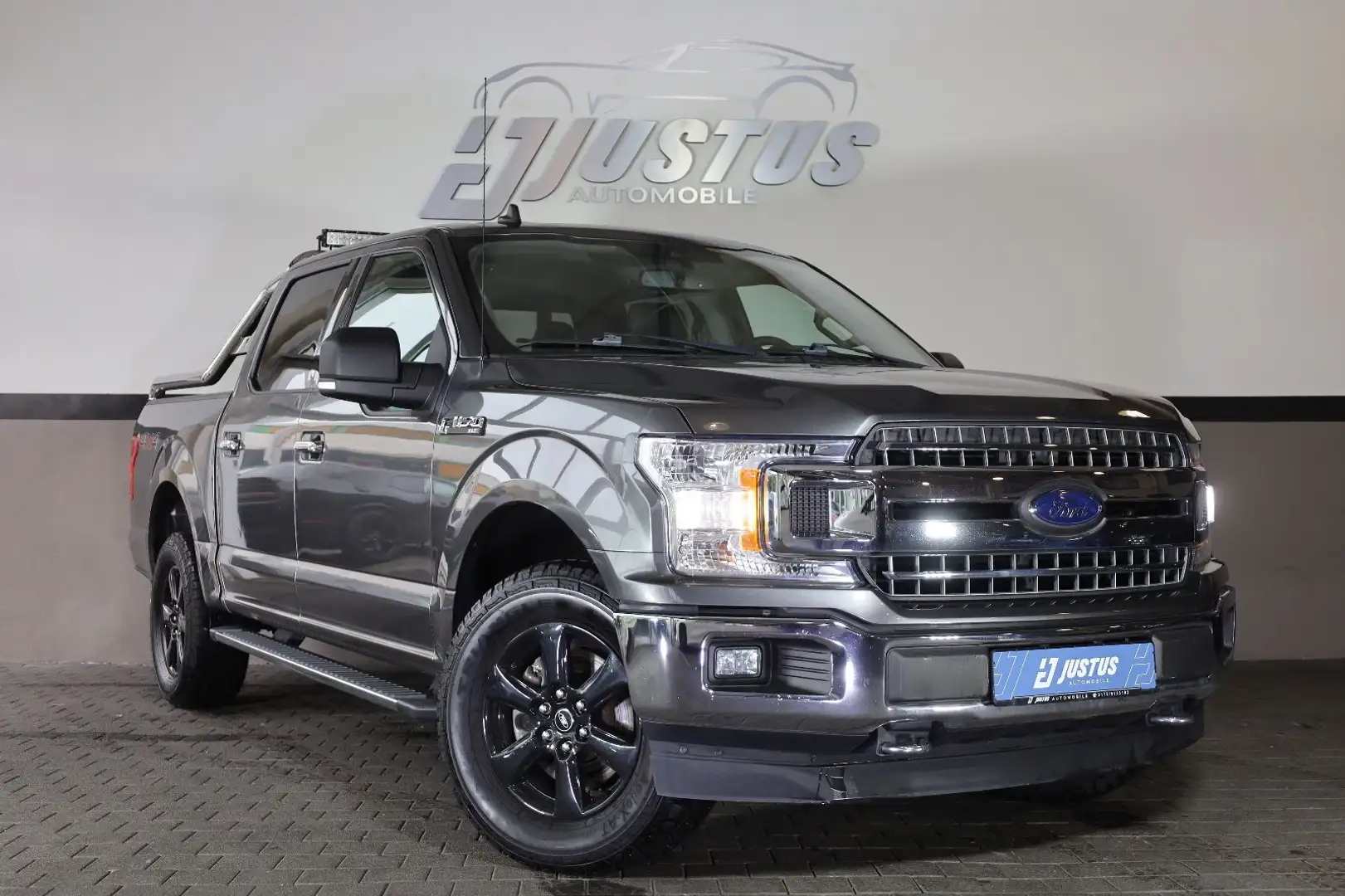 Ford F 150 F150 3.5 EcoBoost/KAMERA/AHK/NAVI/SHZ/BTH/R18 Grau - 1