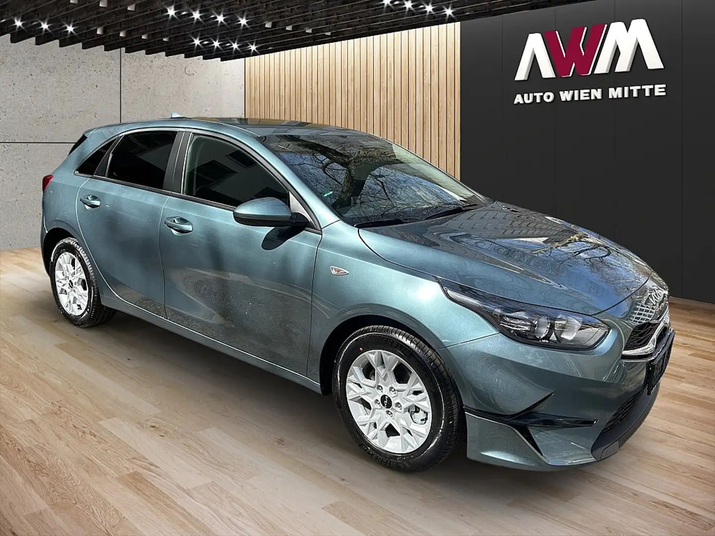 Kia Ceed / cee'd ceed 1,0 T-GDI GPF Titan inkl. P1| AUTO WIEN MITTE Grau - 2