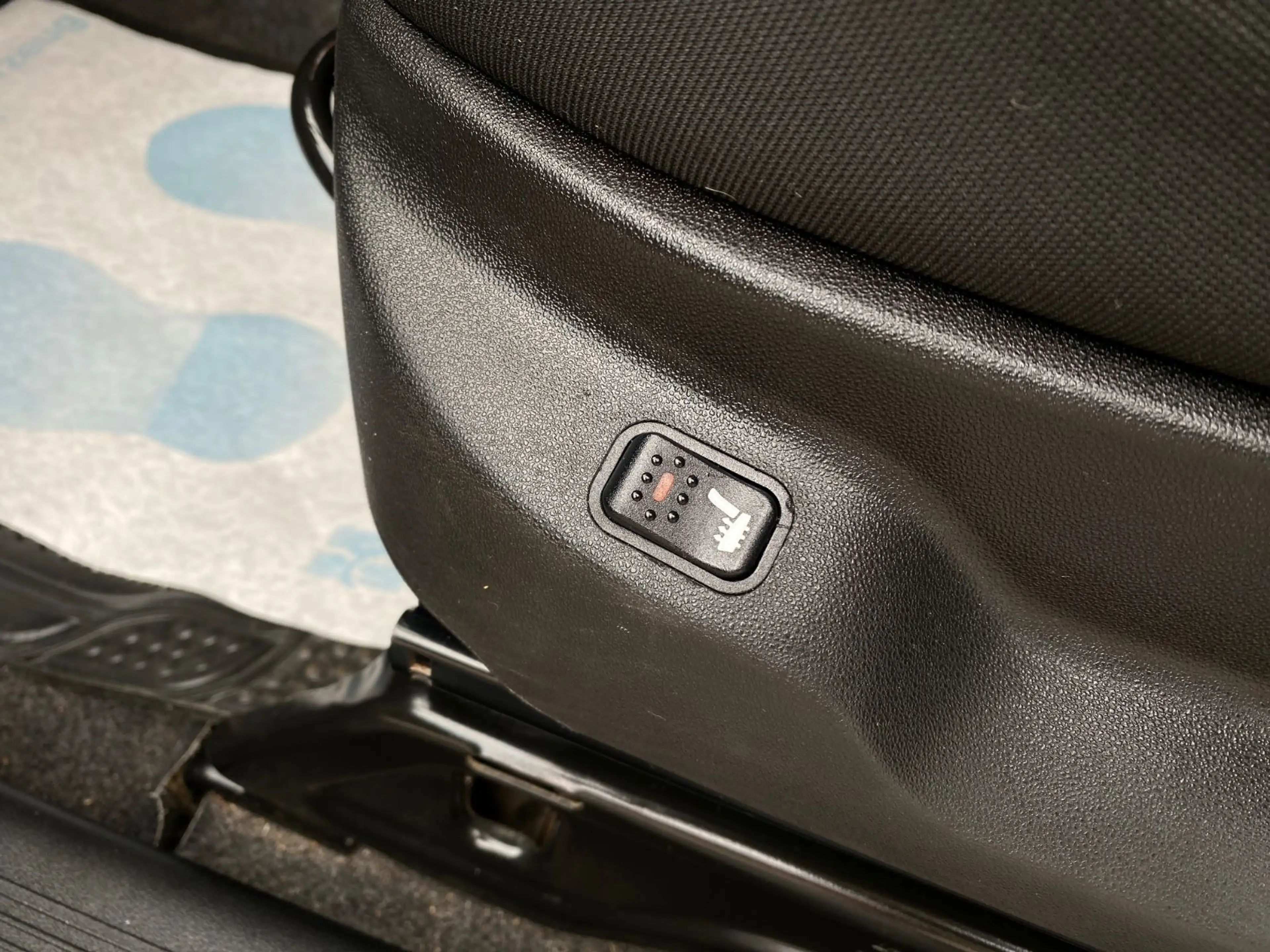 Fiat Qubo Easy Klima Sitzheizg Schiebetüren li+re — photo 14