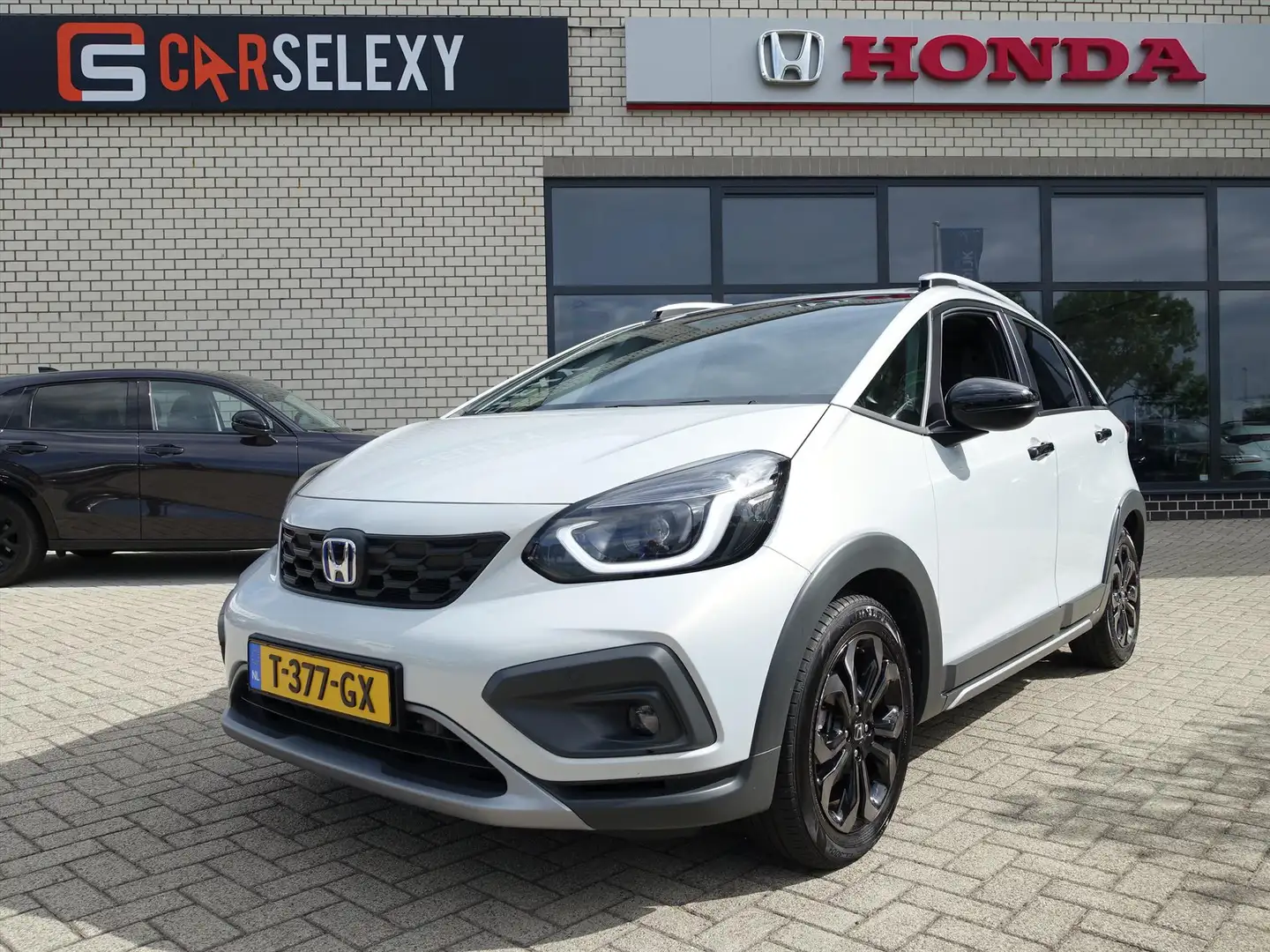 Honda Jazz 1.5 i-MMD 122pk Hybrid CVT Advance Crosstar Zilver - 1