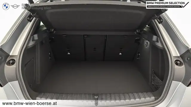 BMW 135 M135i xDrive Ansicht 12