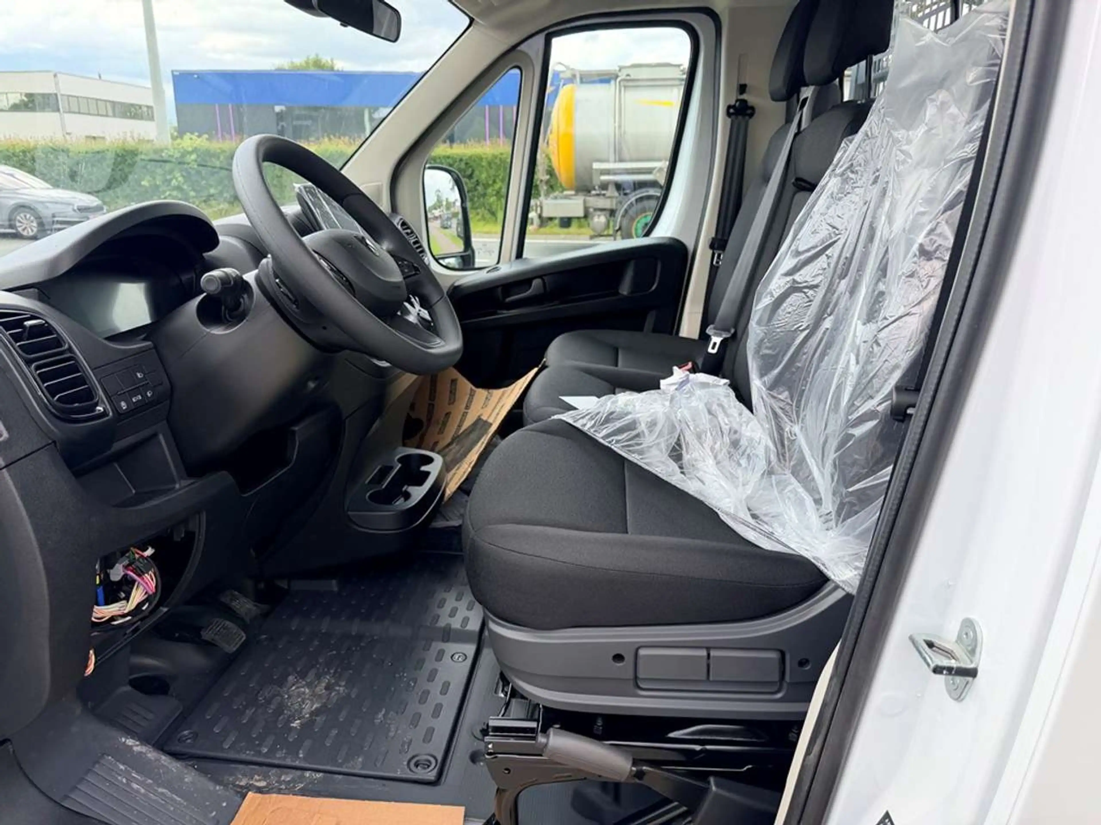 Peugeot Boxer L3 Automaat 180PK Open Laadbak *STOCK* — photo 12