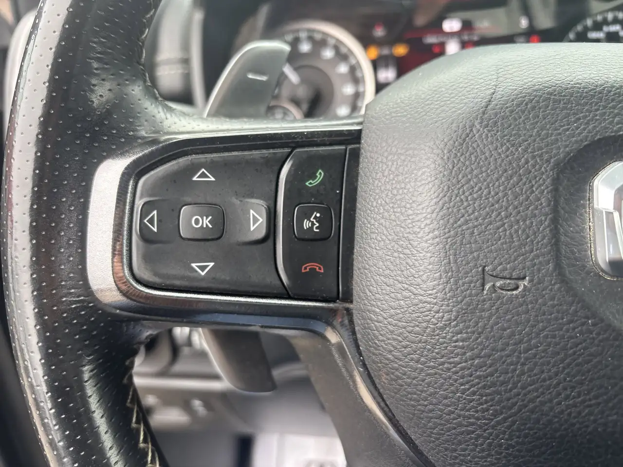 RAM 1500 снимка RAM 1500