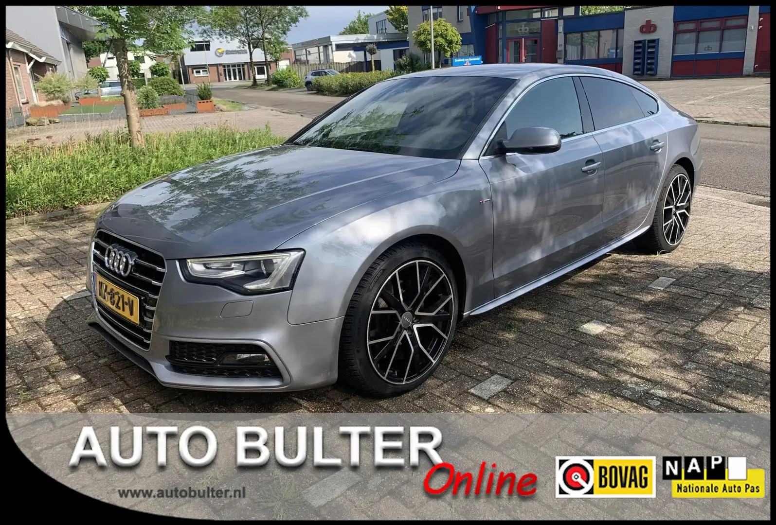 Audi A5 Sportback 1.8 TFSI Adrenalin Grijs - 1