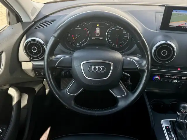 Audi A3 view 8