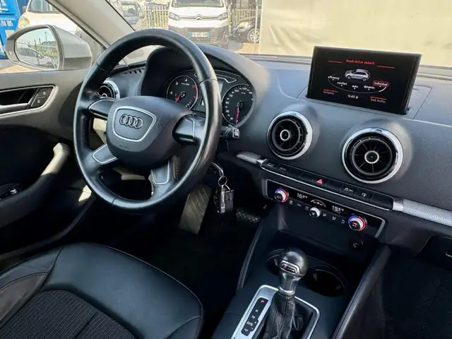 Audi A3 view 10