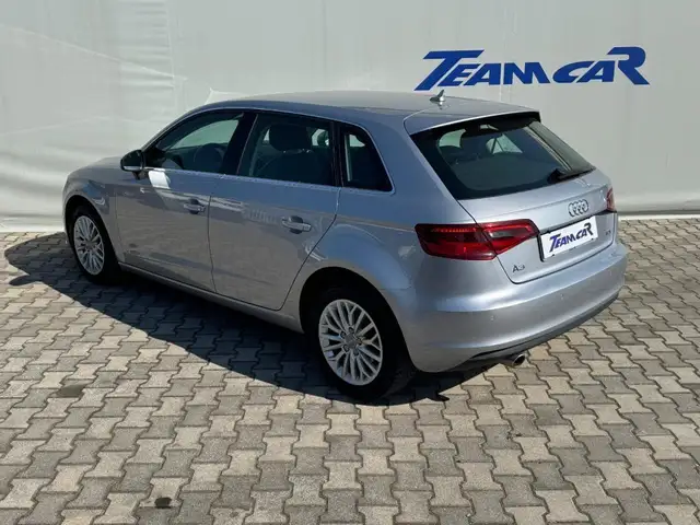 Audi A3 view 3