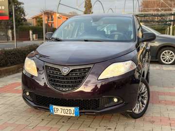 Ypsilon 1.2 69 CV 5 porte GPL Ecochic Gold