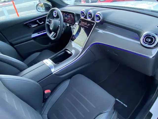 Mercedes-Benz GLC view 10