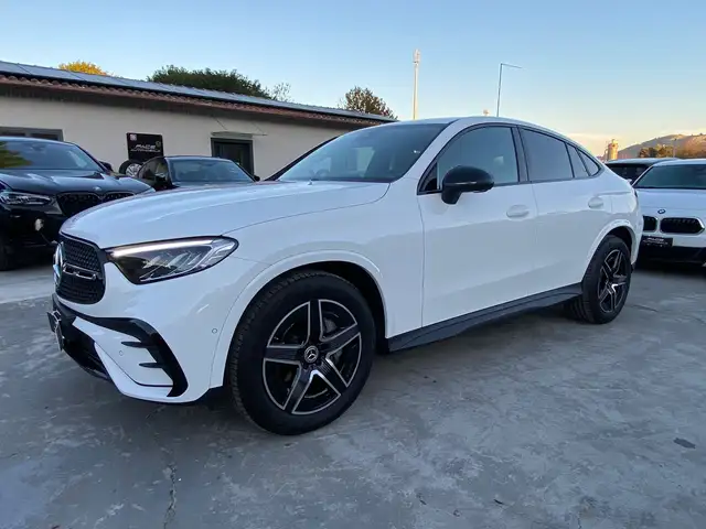 Mercedes-Benz GLC view 6