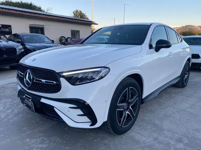 Mercedes-Benz GLC view 7