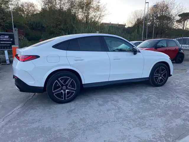 Mercedes-Benz GLC view 14