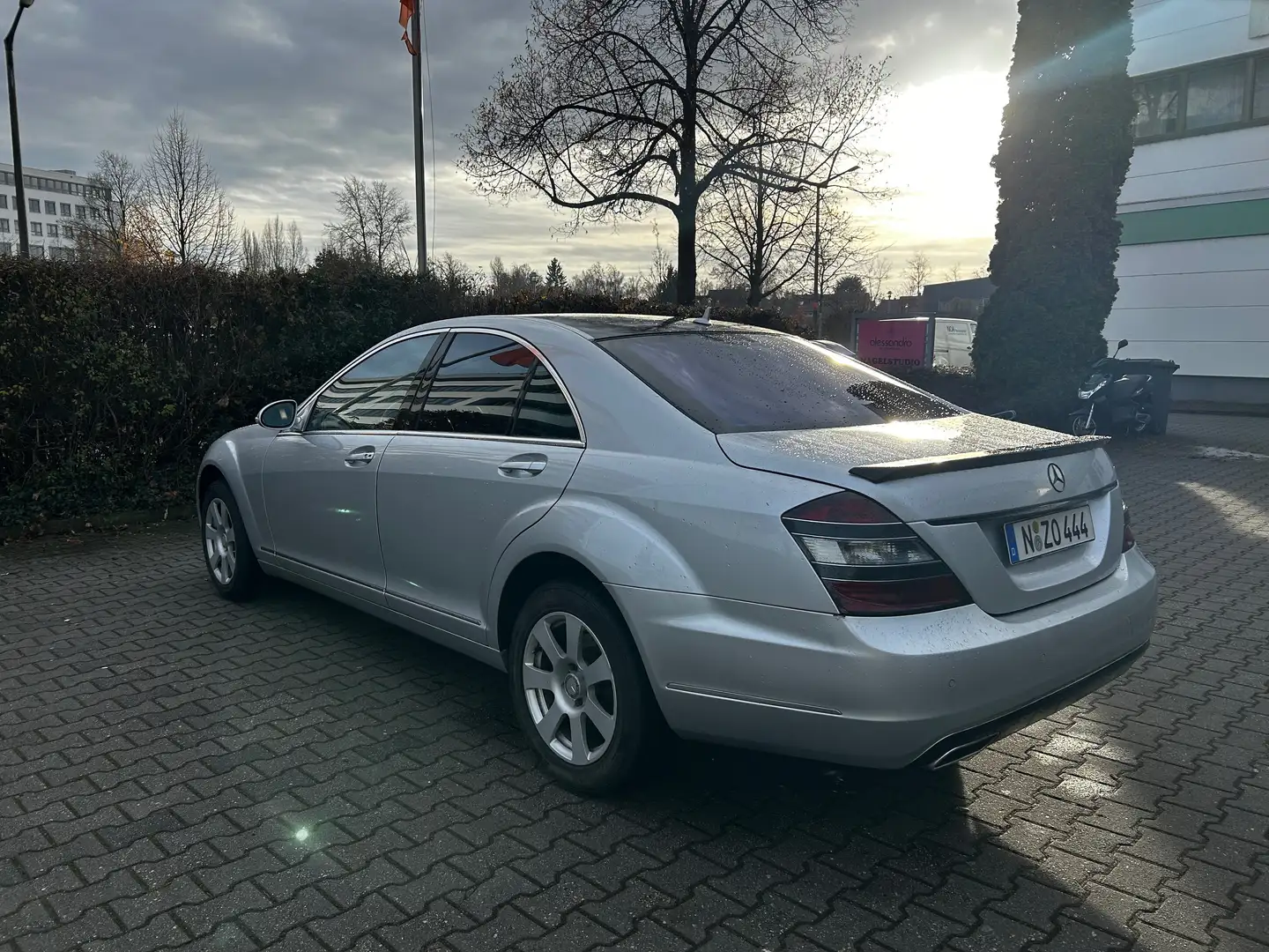 Mercedes-Benz S 350 S 350 4Matic 7G-TRONIC Silber - 1