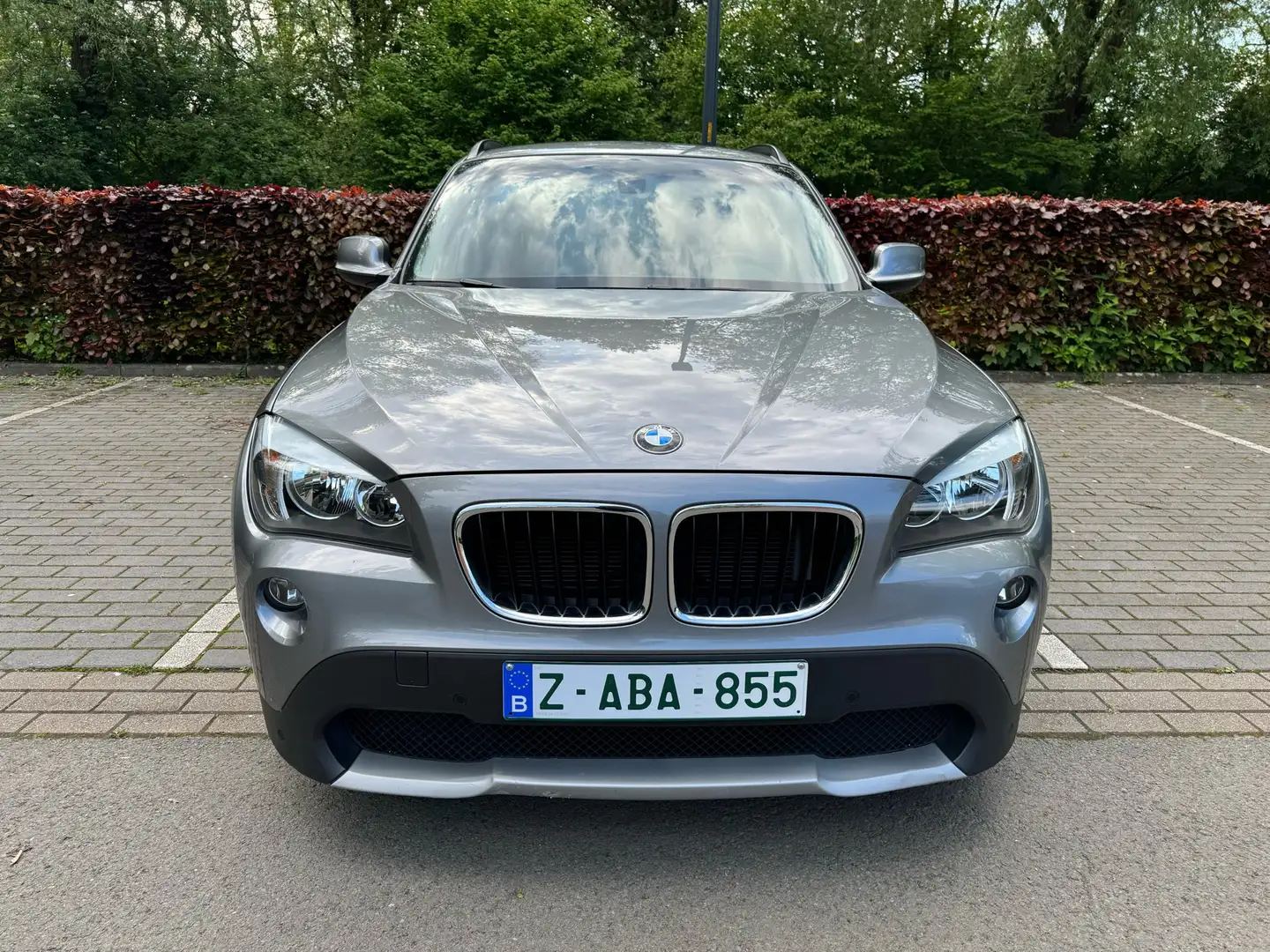 BMW X1 2.0iA sDrive18 Сірий - 2