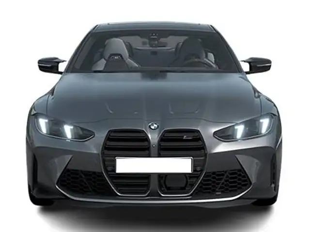 BMW M4 view 3