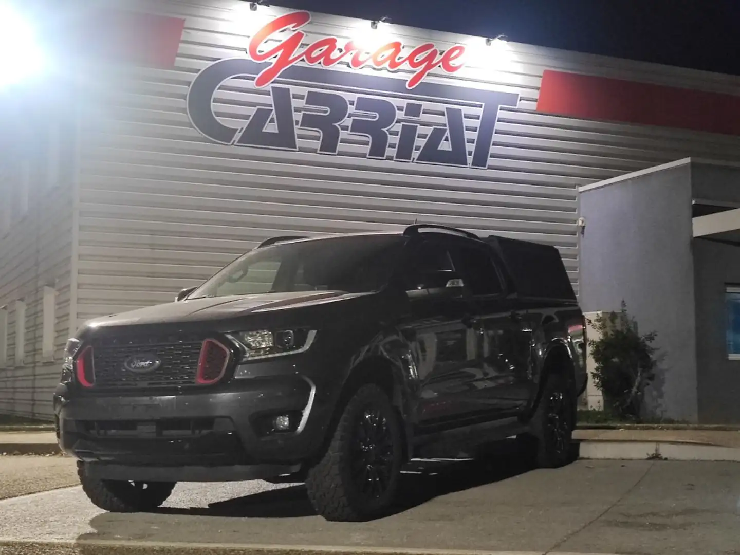 Ford Ranger 2.0 ECOBLUE 213 CV BVA10 Thunder Double Cabine 4x4 Grau - 1