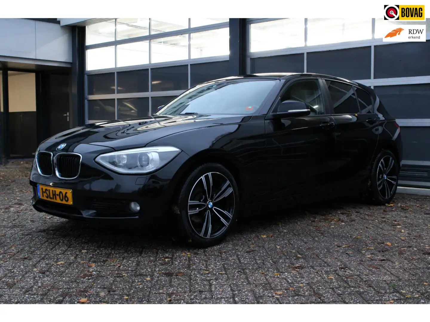 BMW 116 1-serie 116i EDE High Executive Schwarz - 1