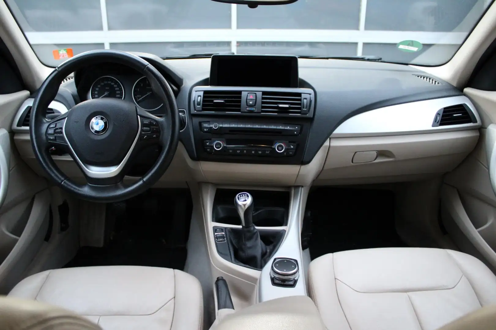 BMW 116 1-serie 116i EDE High Executive Schwarz - 2