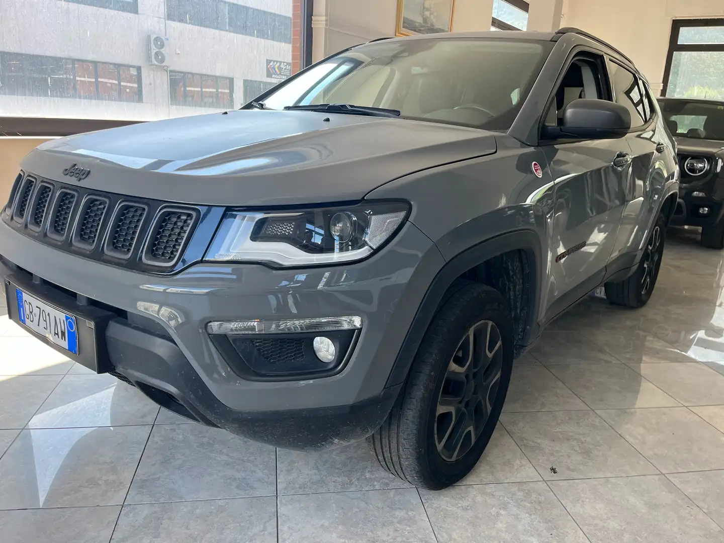 Jeep Compass Compass  2.0 Trailhawk 4wd 170cv auto Gris - 1