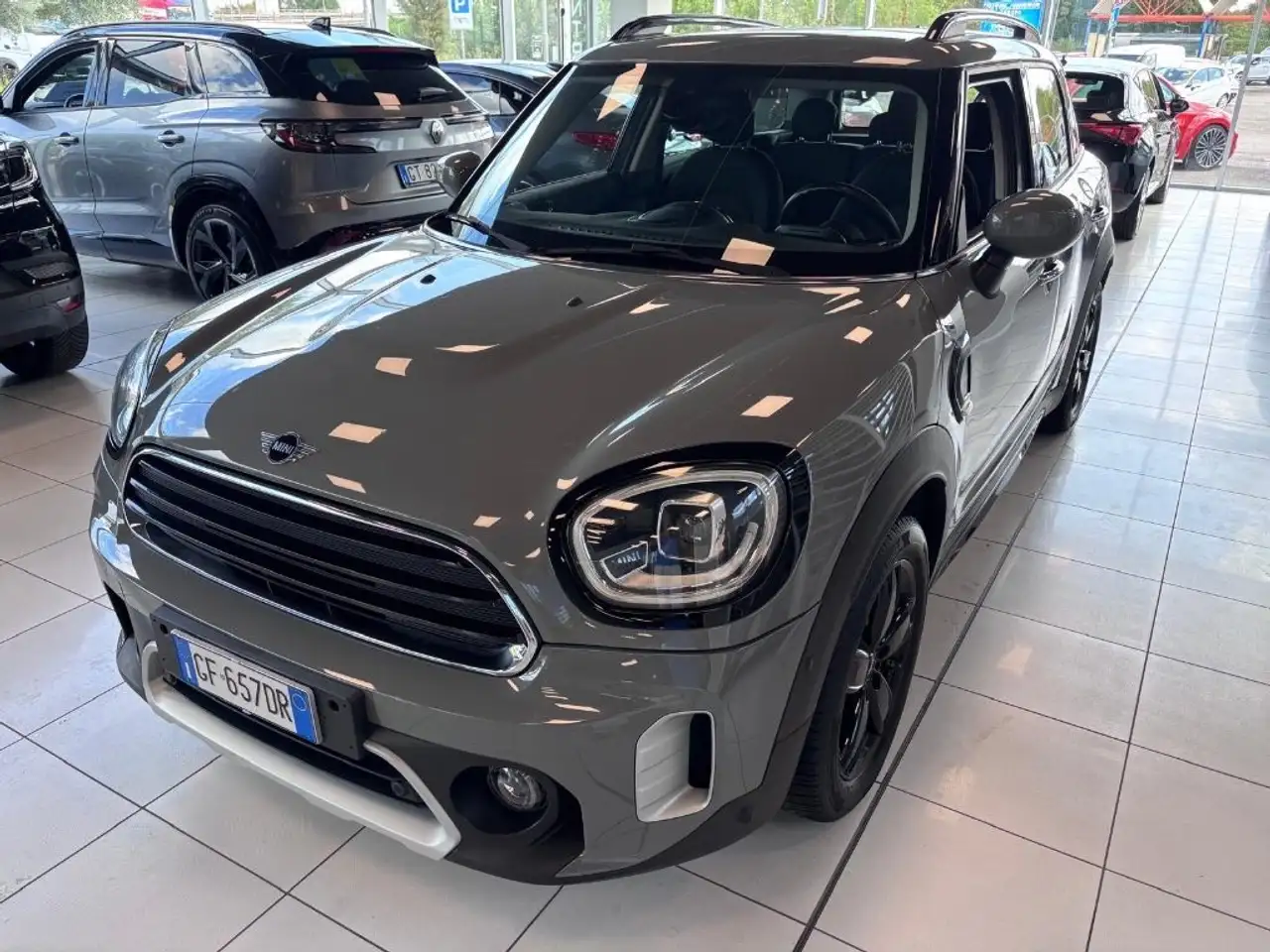 MINI One D Countryman