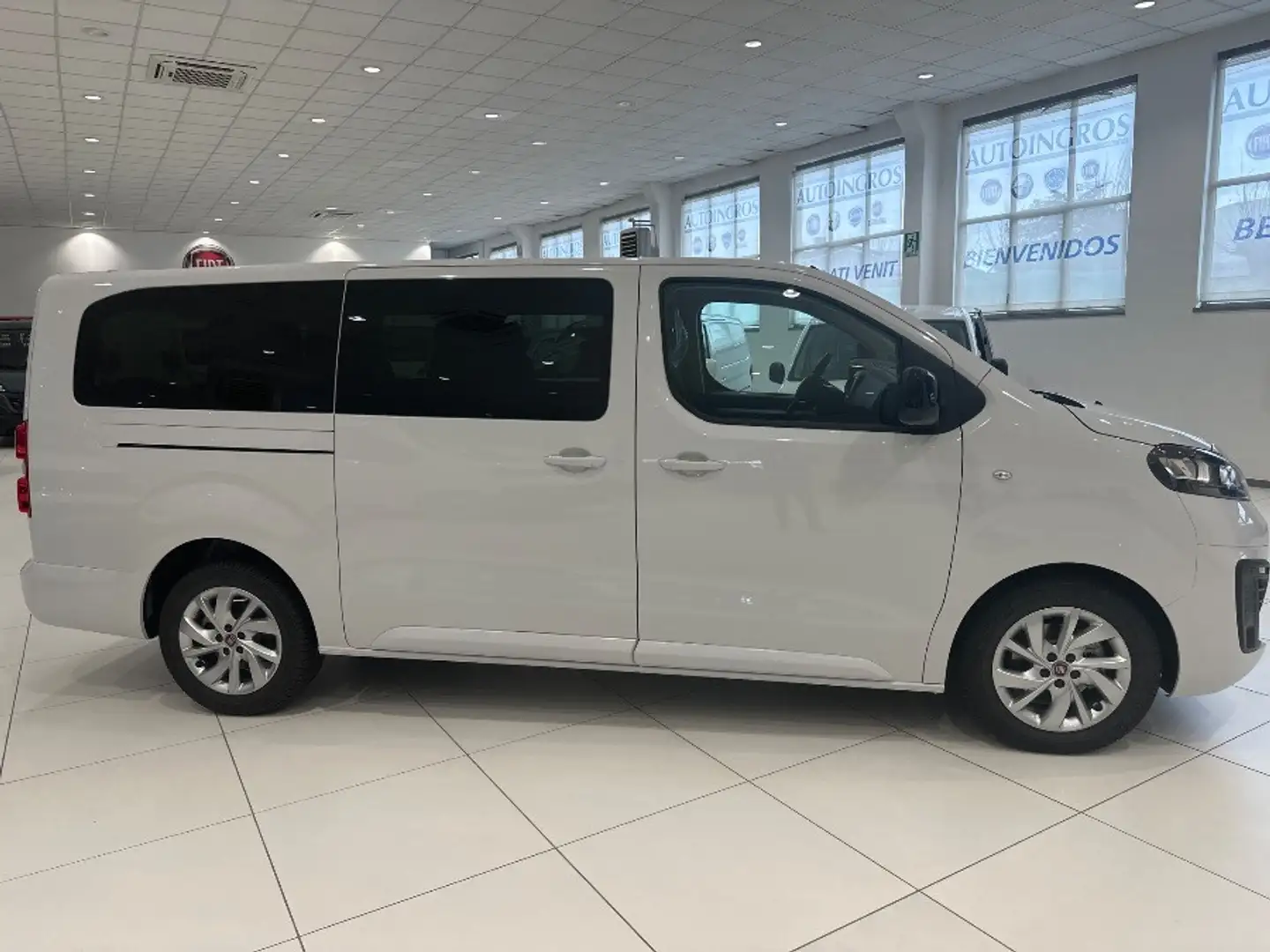 Fiat Scudo Ice 2.0 bluehdi 145cv L3H1 d.cab.fissa (Business) Bianco - 1