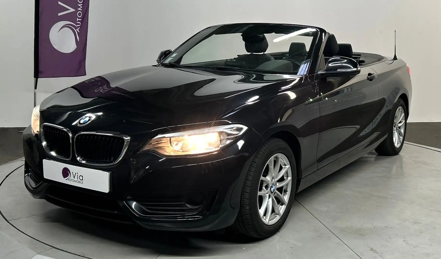 BMW 218 Cabriolet 218i 136 ch Lounge Noir - 1