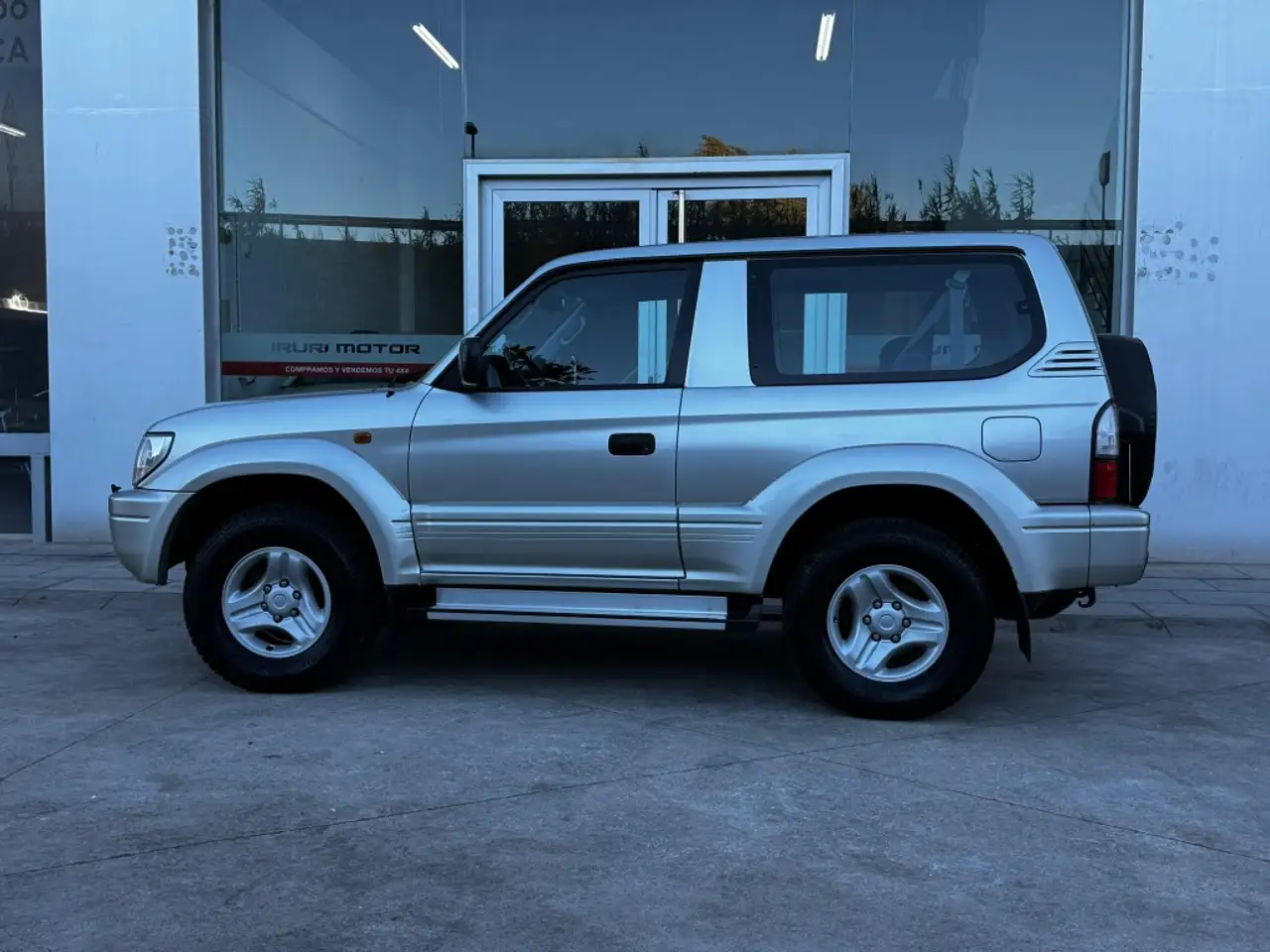 Toyota Land Cruiser 90 TD VX, foto 5