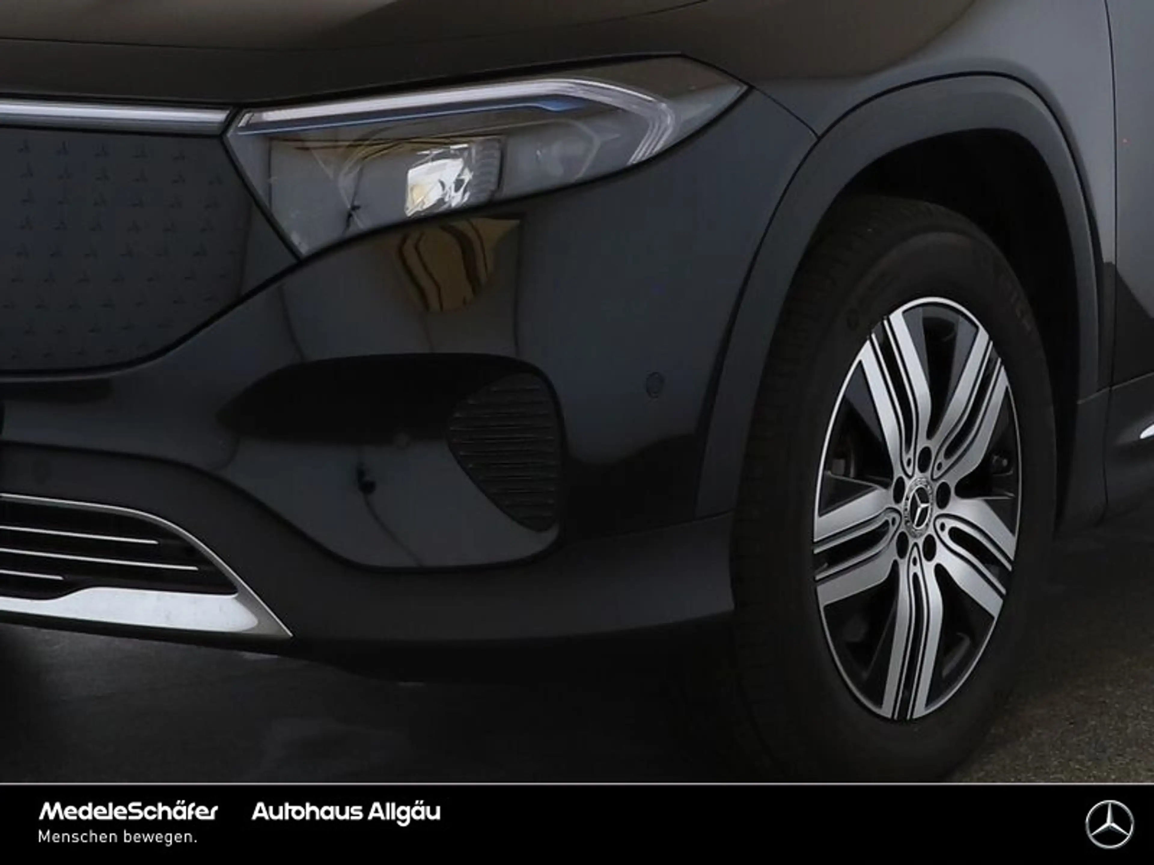 Mercedes-Benz EQB 250 EQB 250+ Progressive Advanced 18" Soundsystem Dist — photo 3