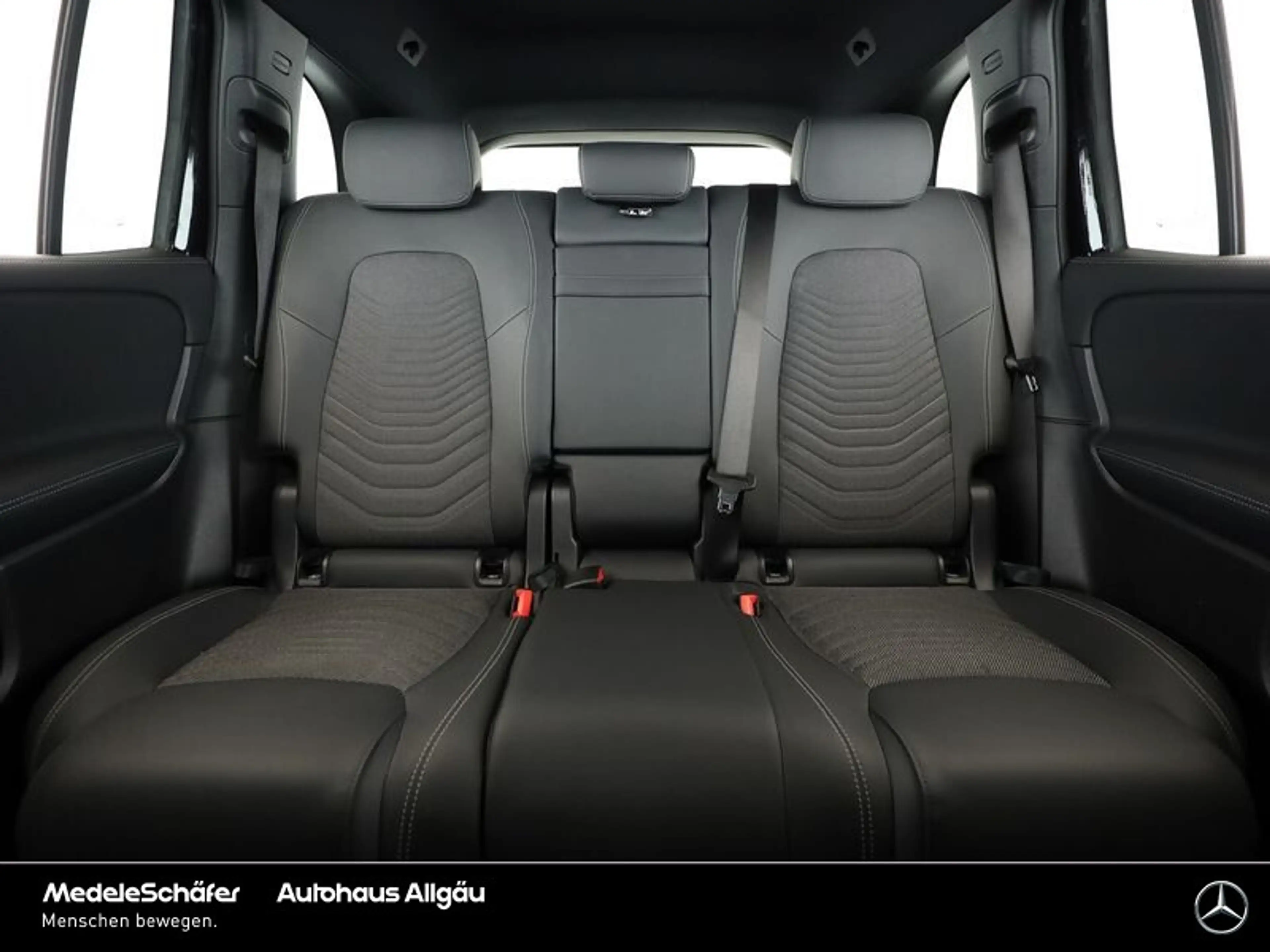 Mercedes-Benz EQB 250 EQB 250+ Progressive Advanced 18" Soundsystem Dist — photo 7