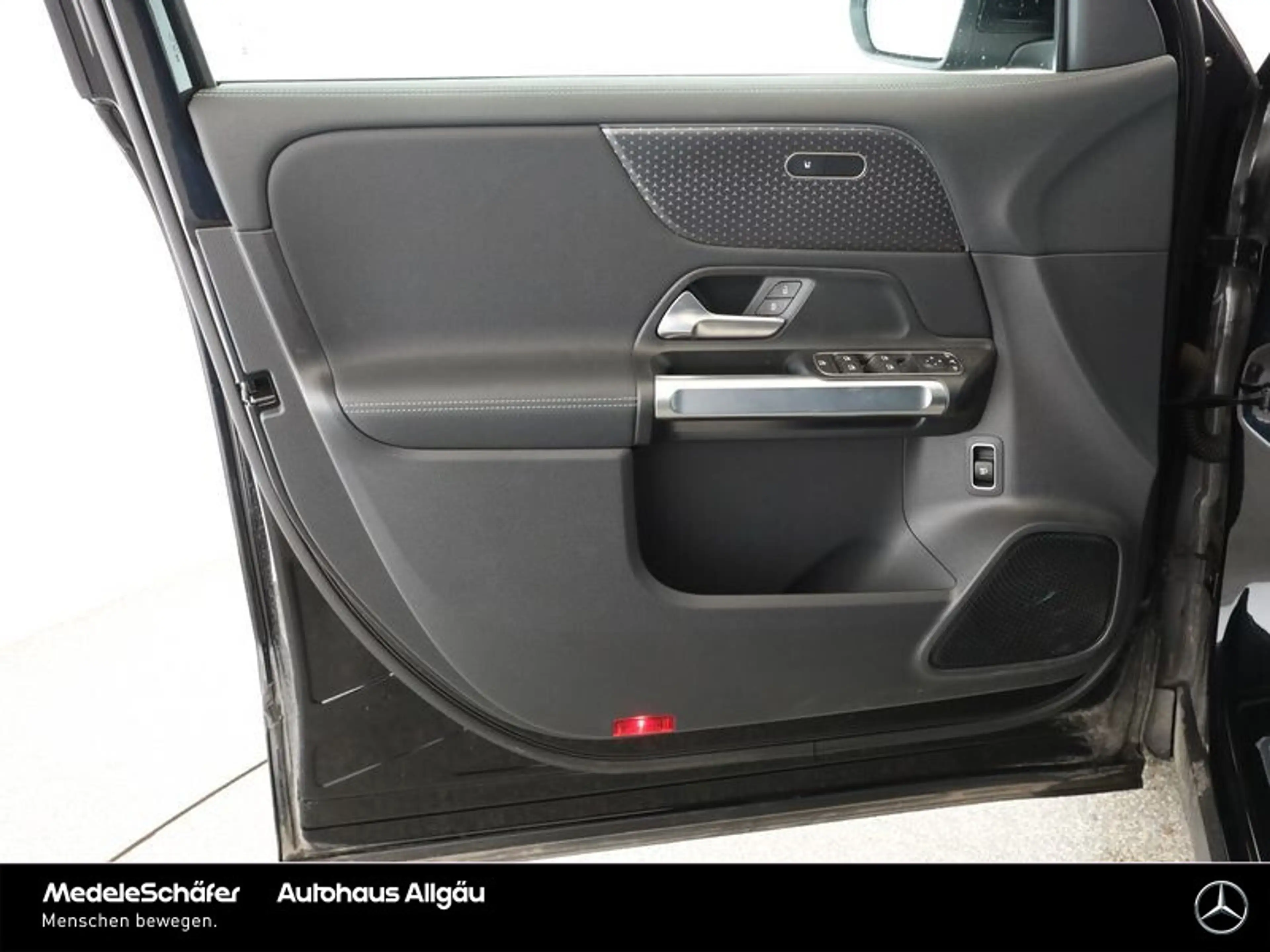 Mercedes-Benz EQB 250 EQB 250+ Progressive Advanced 18" Soundsystem Dist — photo 8
