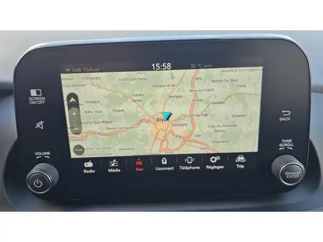 Fiat Tipo view 9