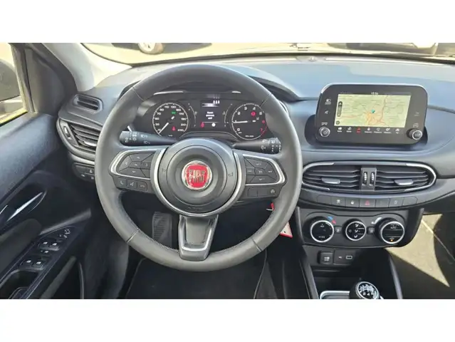 Fiat Tipo view 7