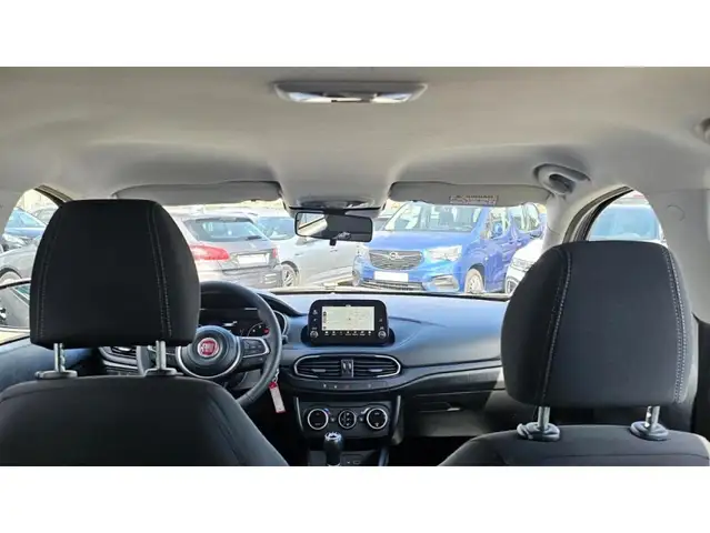 Fiat Tipo view 13