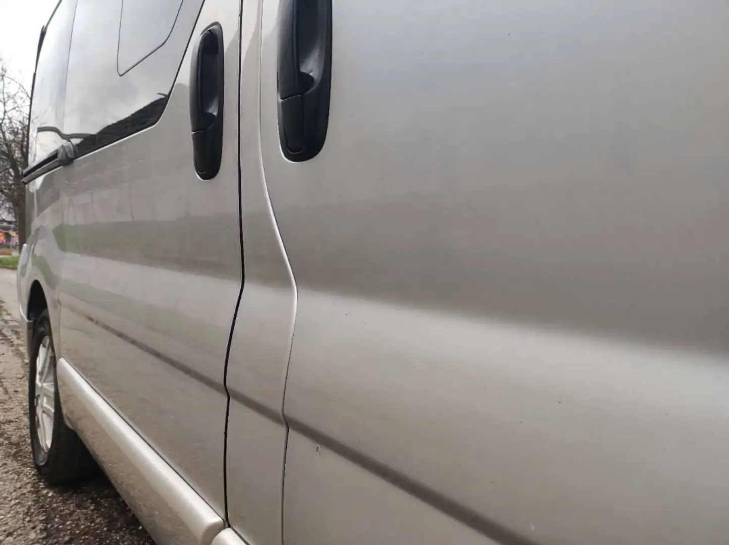 Opel Vivaro Vivaro Life Edition L1H1 1,9 DTI 2,7t Life Edition Silber - 2