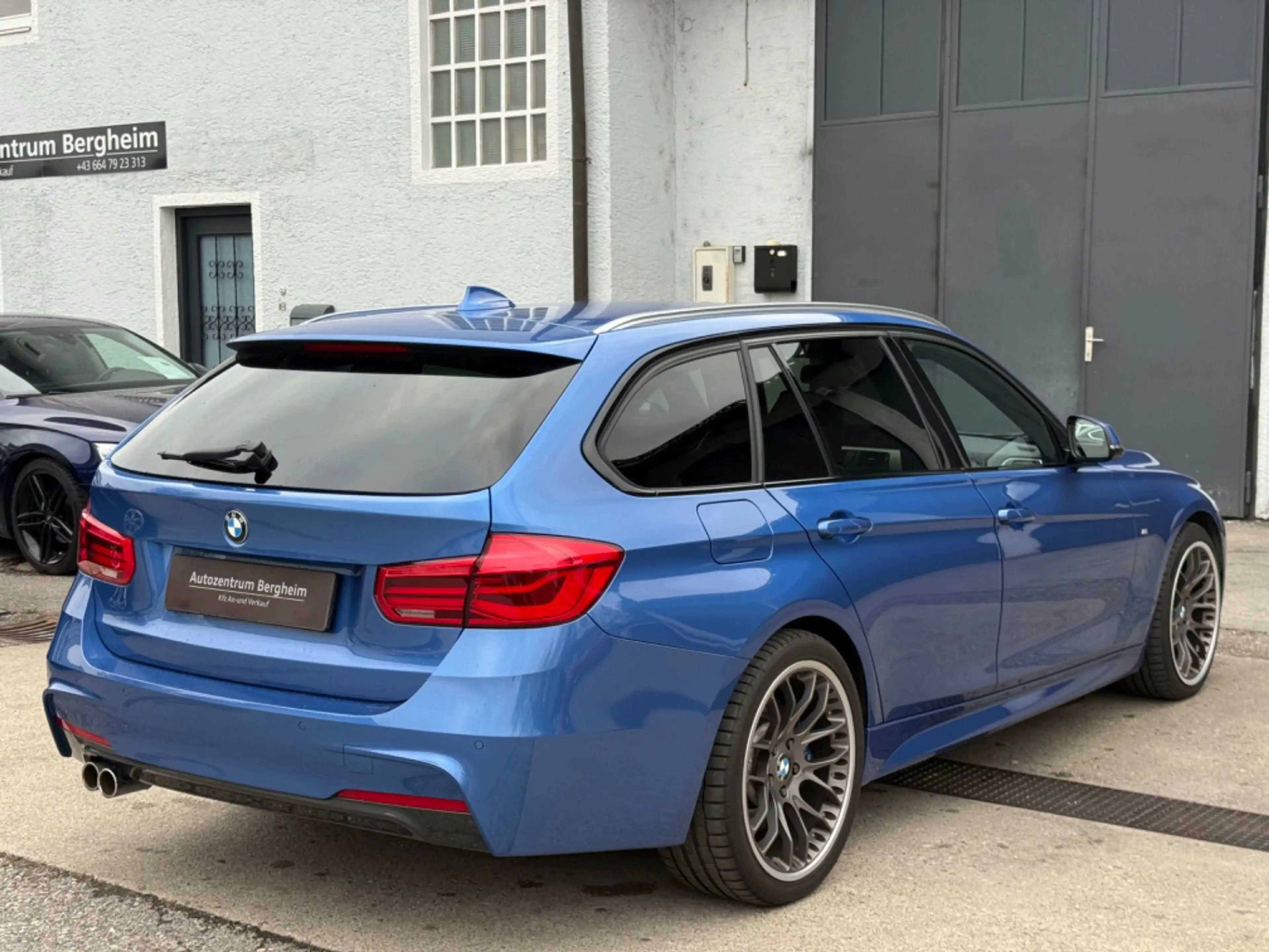 BMW 335 3er-Reihe Kombi Allrad Diesel (F31)  xDrive Touri — photo 13