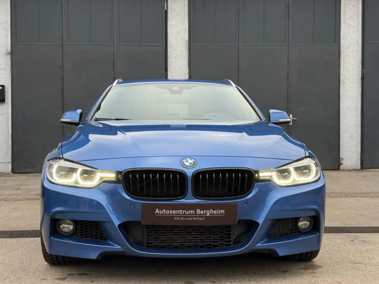 BMW 335 3er-Reihe Kombi Allrad Diesel (F31) xDrive Touri Blau - 2