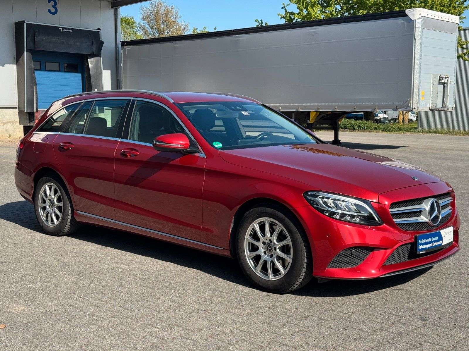 Second hand Mercedes Benz C-Class 200