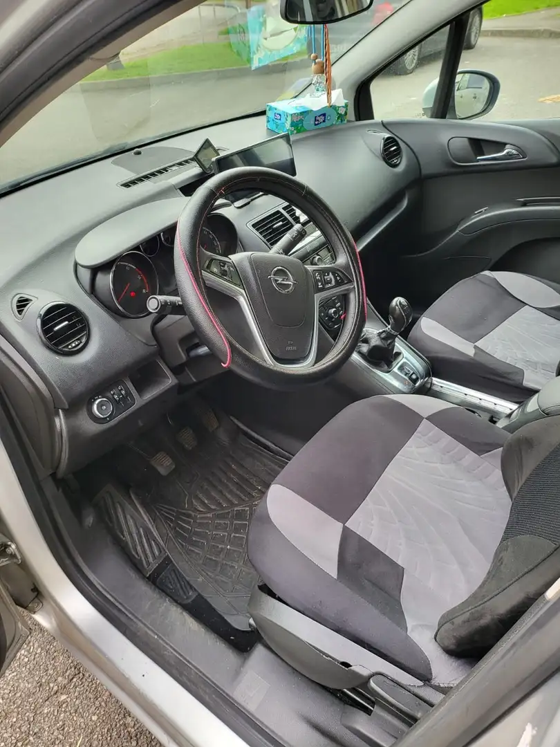 Opel Meriva 1.3 CDTI - 95 FAP EcoFlex Connect Pack - 1