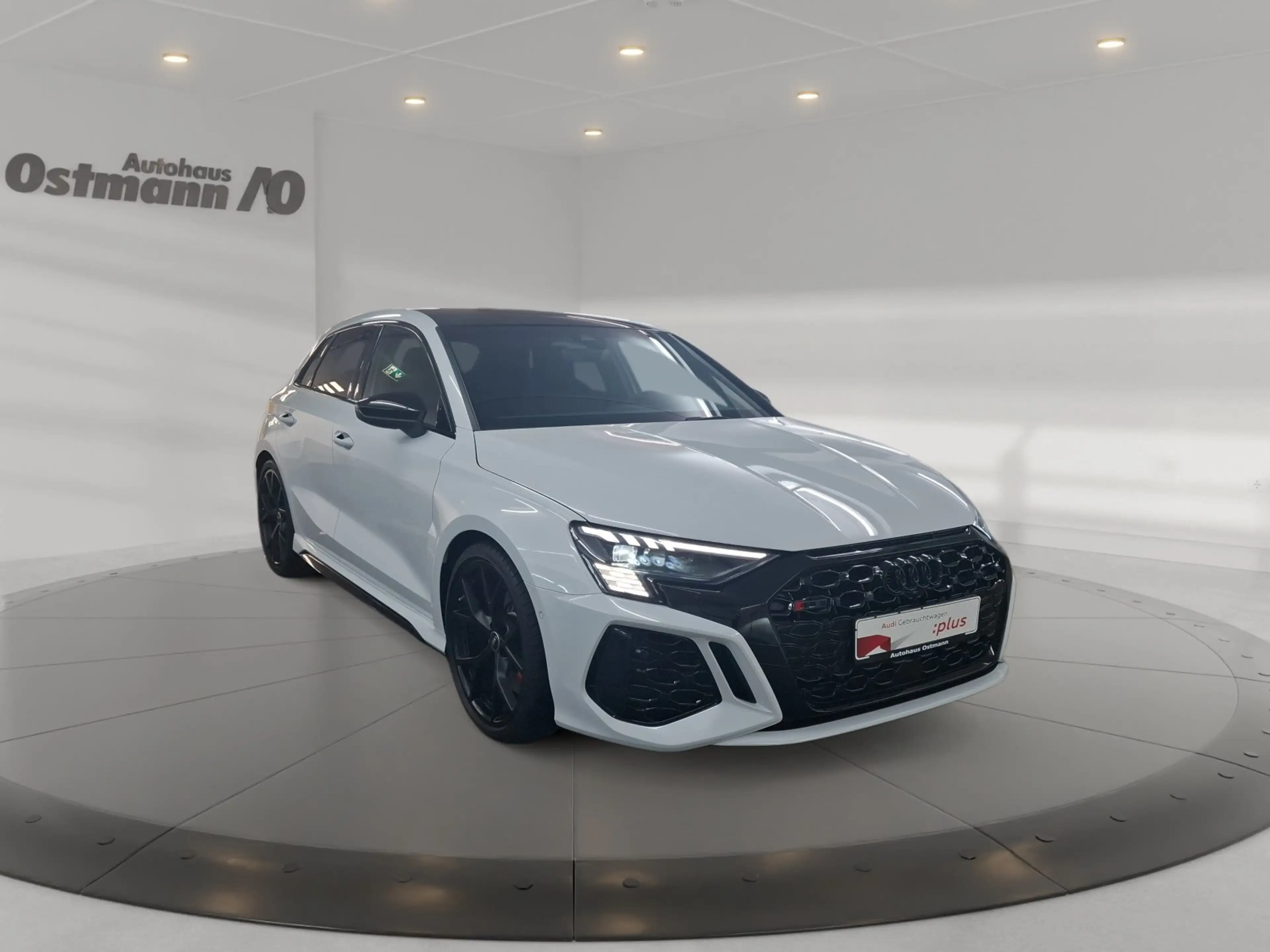 Audi RS3 RS 3 Sportback 2.5 TFSI quattro 280 km/h RFK B&O — photo 5