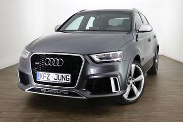 2.5 TFSI S tronic quattro