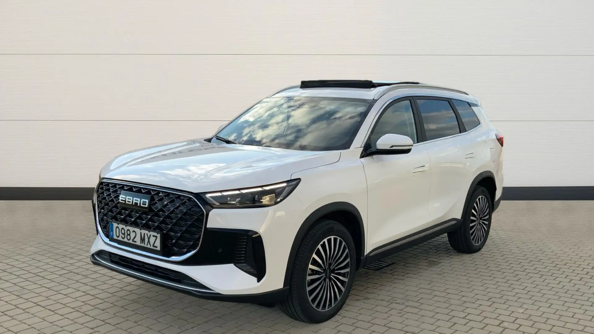 Ebro s800 1.6 TGDI 7DCT Luxury FWD - 2