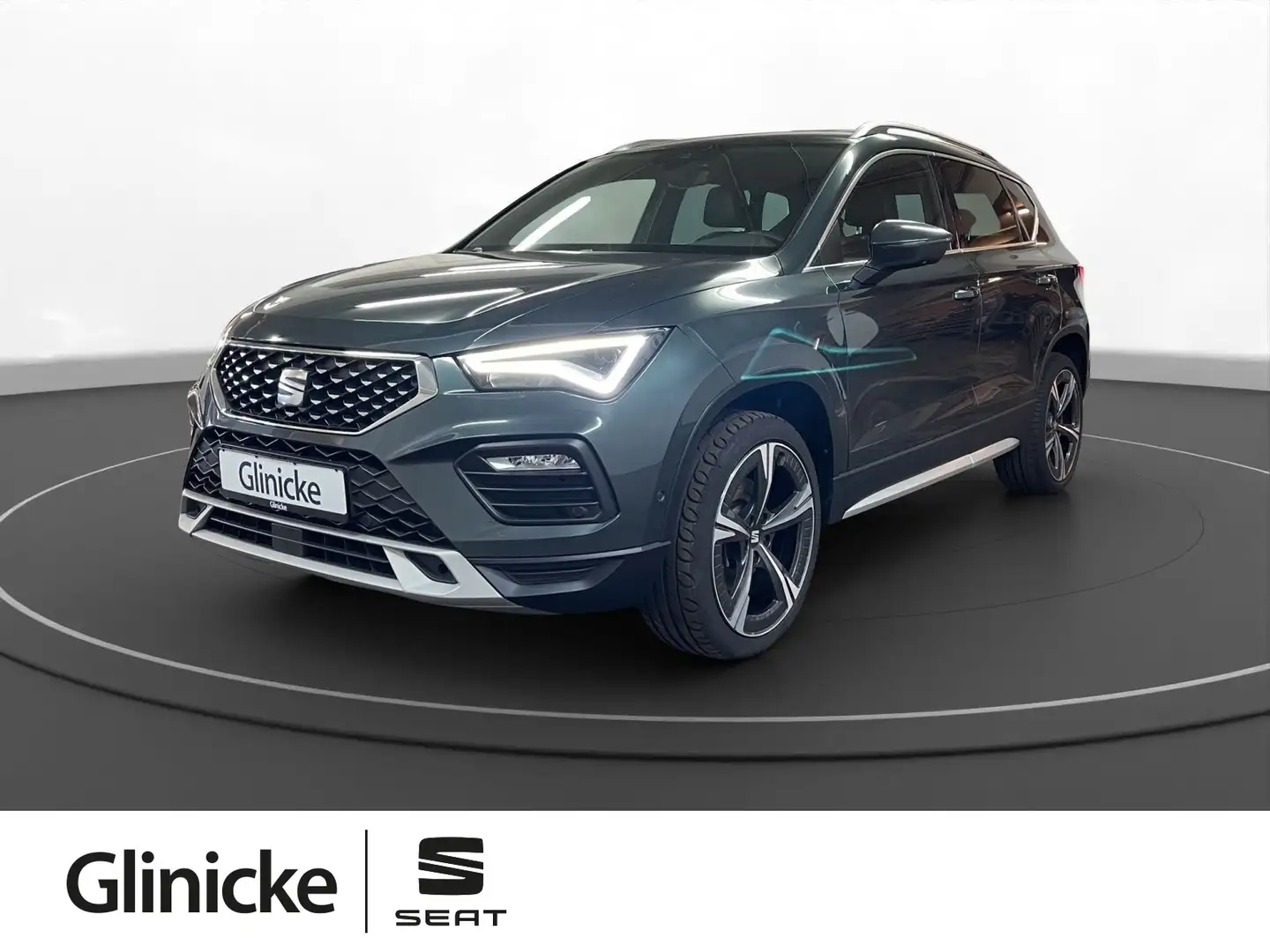 SEAT Ateca 1.5 TSI Xperience LED LM 19" Navi PDC+RFK Grün - 1