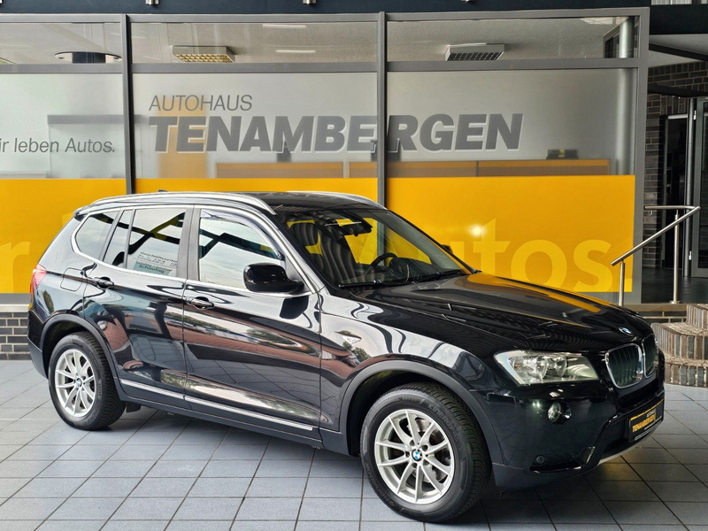 BMW X3 xDrive 20 d Leder Sitzheizung PDC AHK